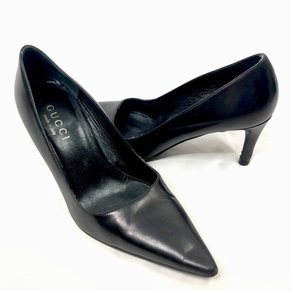Gucci Shoes - Gucci Pointed Toe Pumps Black Leather